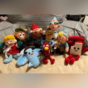 9 Stuffins  Rudolph the Red Nosed Reindeer & the Island of Misfit toys